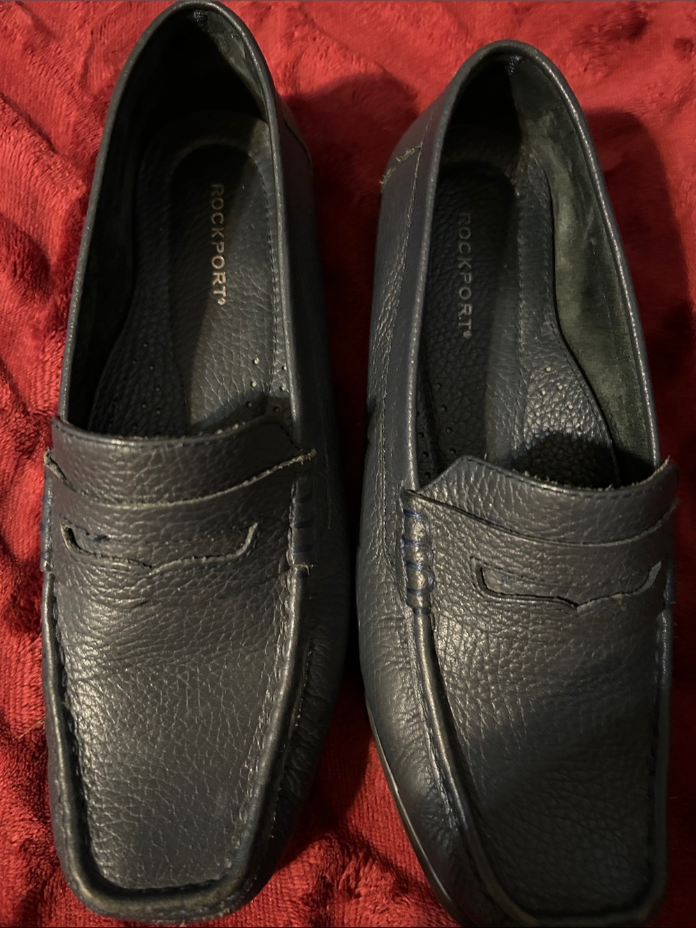 Rockport woman’s Black Leather Slip-On Loafers